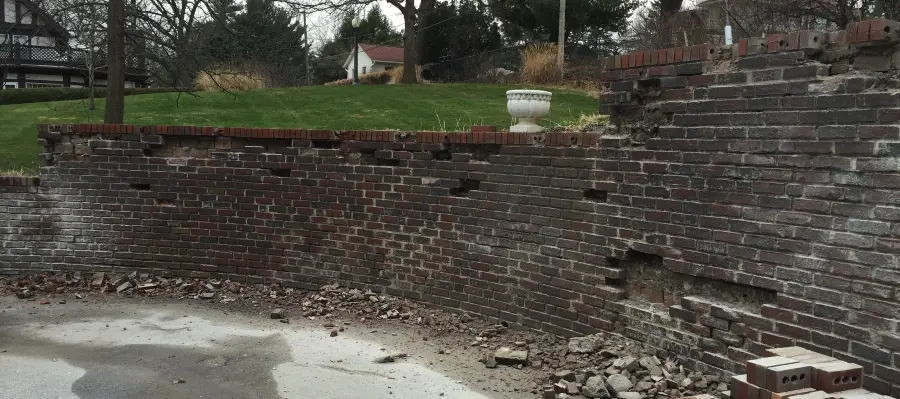 Signs you need masonry